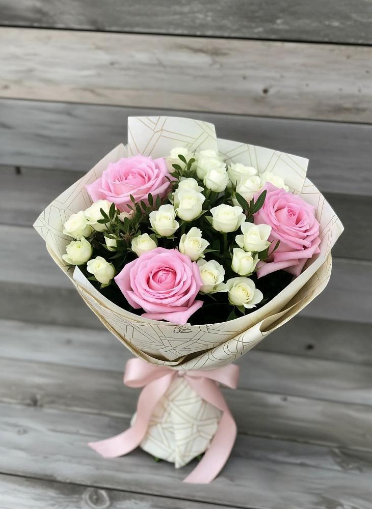 Букет цветов из: Розы в Солнечном Красноярского края