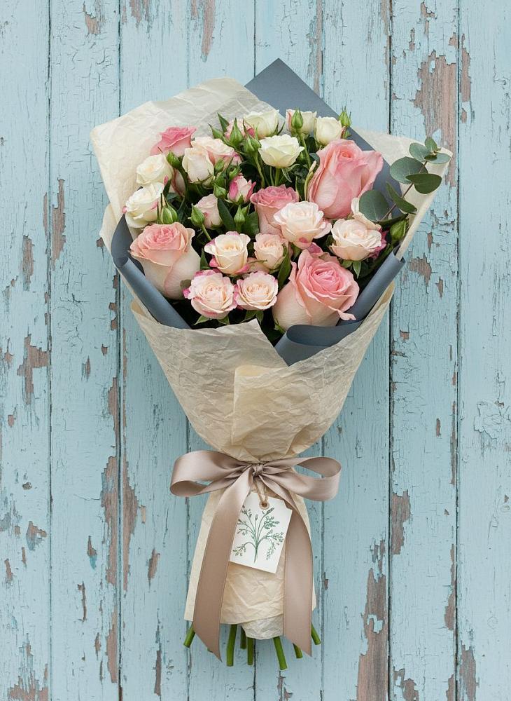 Букет цветов из: Розы в Солнечном Красноярского края