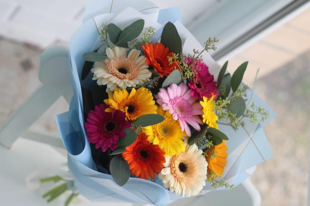 Букет цветов из: Герберы в Солнечном Красноярского края