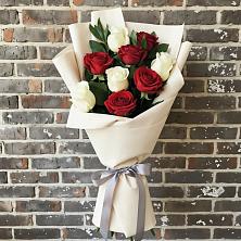 Букет цветов из:  Розы в Солнечном Красноярского края