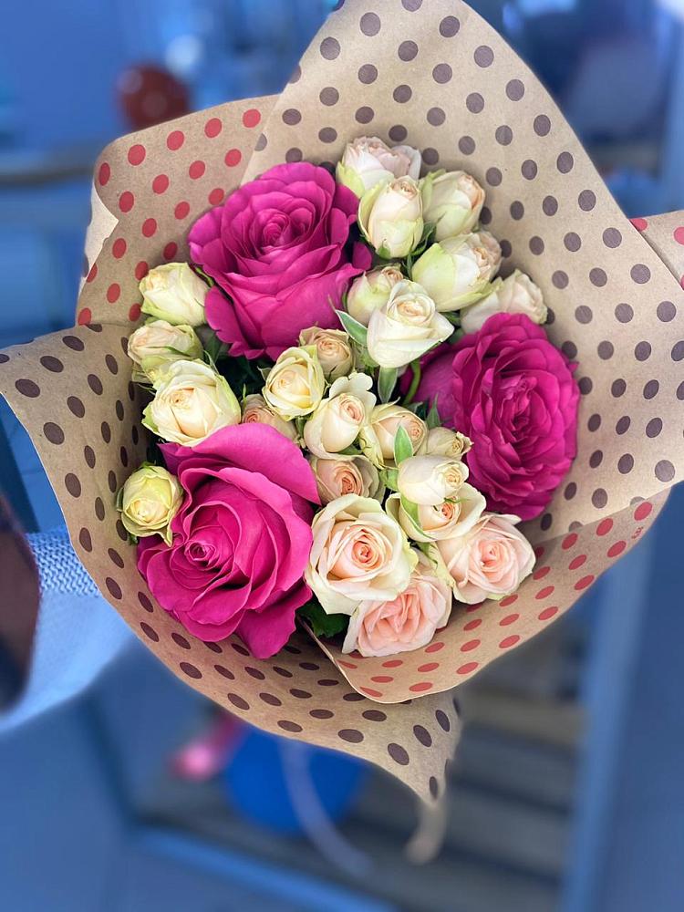 Букет цветов из: Розы в Солнечном Красноярского края