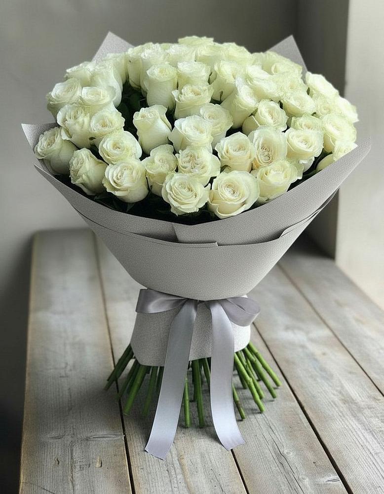 Букет 35 Белых роз в Солнечном Красноярского края