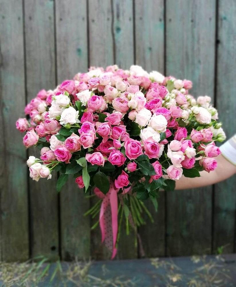 Букет Розовые кустовые розы Натали и Лав Лидия в Солнечном Красноярского края