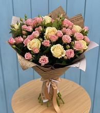 Букет цветов из:  Розы в Солнечном Красноярского края