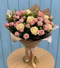Букет цветов из:  Розы в Солнечном Красноярского края