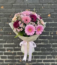 Букет цветов из:  Герберы и Хризантемы в Солнечном Красноярского края
