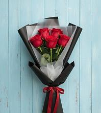 Букет цветов из:  Розы в Солнечном Красноярского края