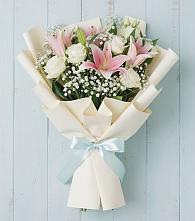 Букет цветов из:  Лилии в Солнечном Красноярского края