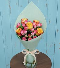 Букет цветов из:  Розы в Солнечном Красноярского края