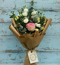 Букет цветов из:  Розы и Лизиантусы #REPLACE_PRED# Солнечном Красноярского края