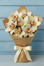 Букет цветов из:  Орхидеи и Розы в Солнечном Красноярского края